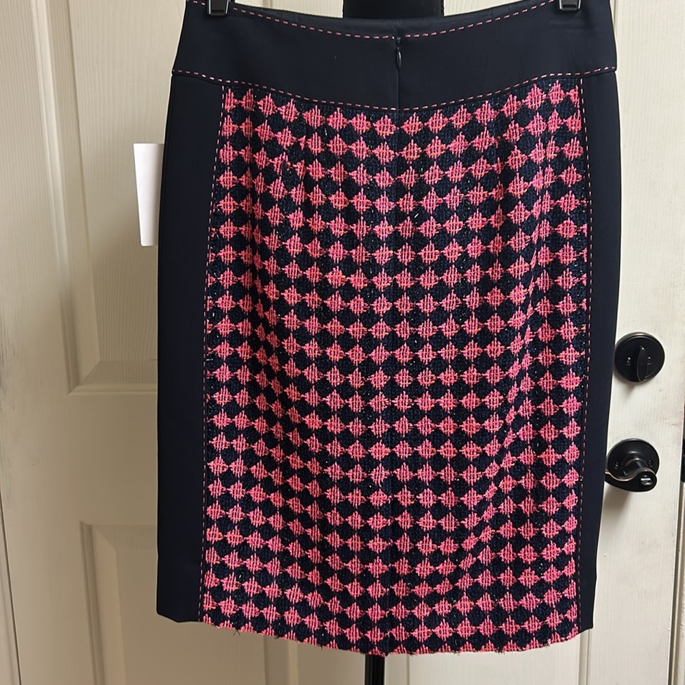 Carlisle VICTOIRE Pink and Black Pencil Skirt, Size 2, Waist 14, L 22”, NWT - Picture 6 of 7